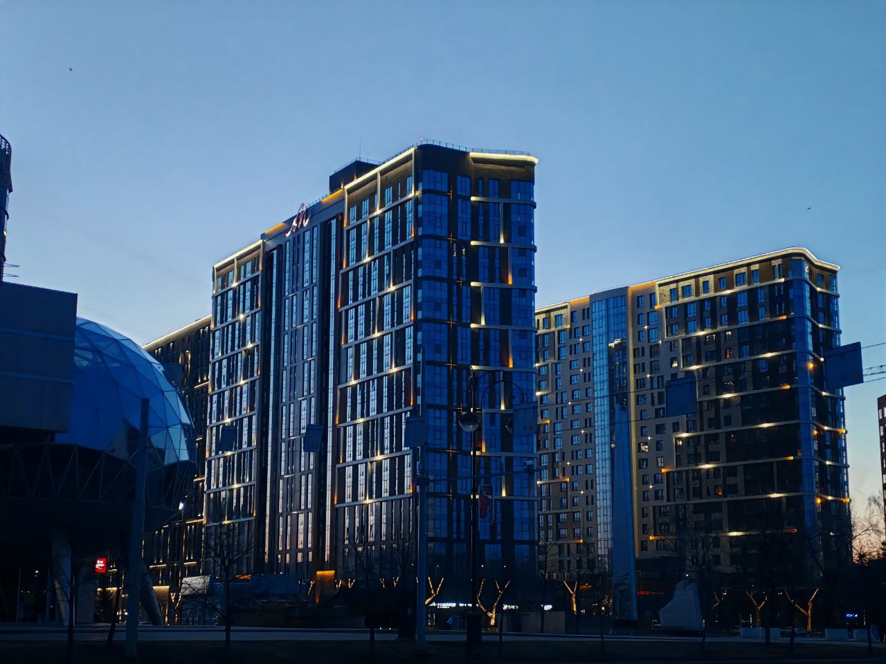 Вечерний променад в центре Тюмени